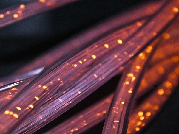 MasOrange reaches a global 1.2Tbps milestone in its data transmission network towards AI era