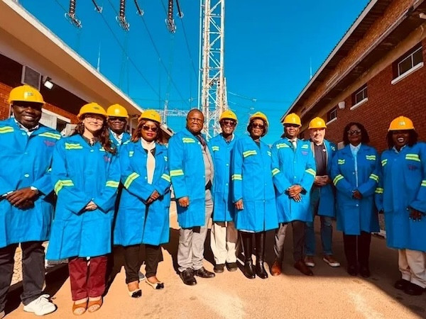 Paratus and Powertel light up first phase of Zimbabwe fibre backbone