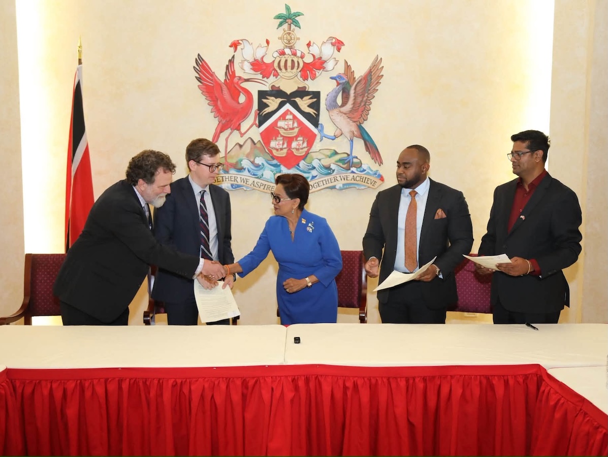 Trinidad and Tobago signs MoUs to develop AI-ready data centres