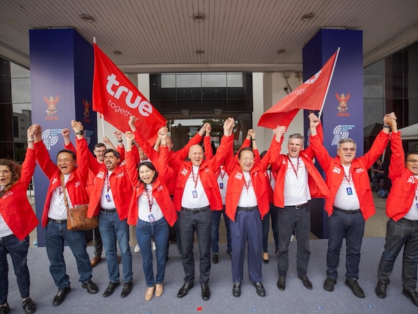 AIS and True bid US$1.26b in Thailand’s latest spectrum auction