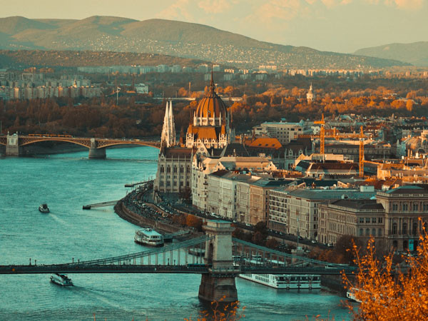 4iG GROUP deploys elisa Polystar network automation suite