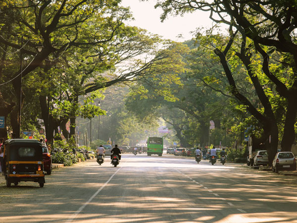 Emergency calling on the agenda in Nairobi and Maharashtra