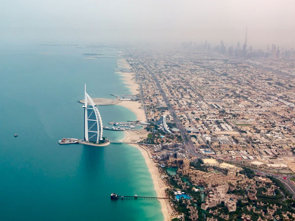 Presight and Khazna team up to enhance data centre management in UAE