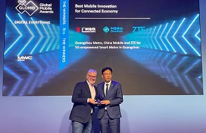 MWC23: ZTE's Bai Gang celebrates GLOMO win