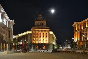 Bulgarian regulator approves e& acquisition of Yettel, Cetin