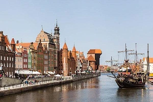 Poland's Polsteam choses Marlink to upgrade connectivity on its vessels